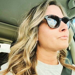 Meet your Posher, Ashton